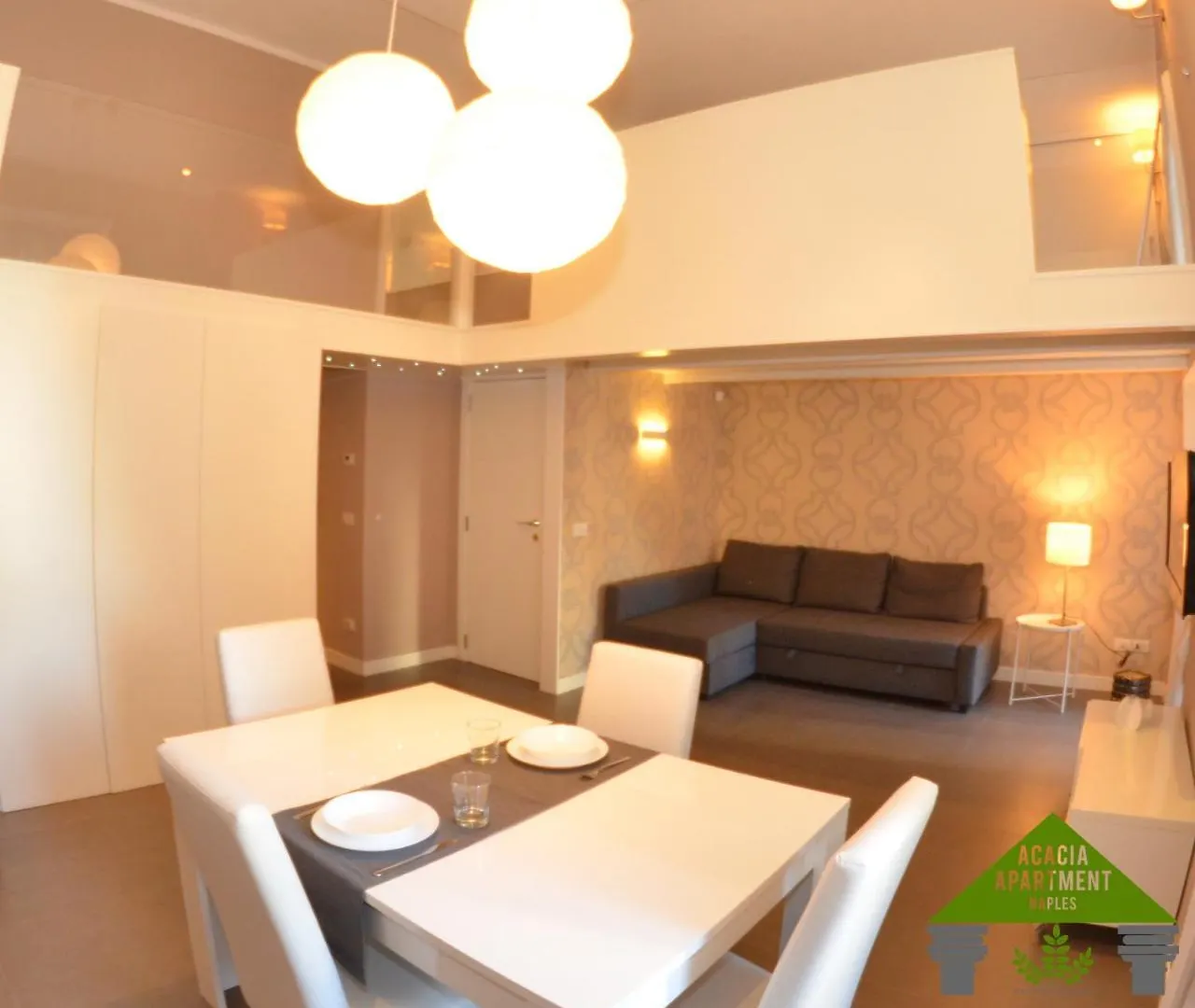 Acacia Apartment Naples Short Lease